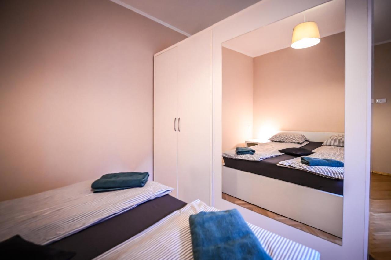 Jules' Sunny, Spacious And Central Apartment Sibiu Ngoại thất bức ảnh